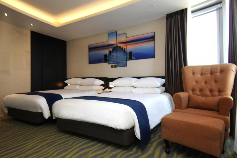 Bedroom 3, Gloucester Hotel Jeju, Jeju