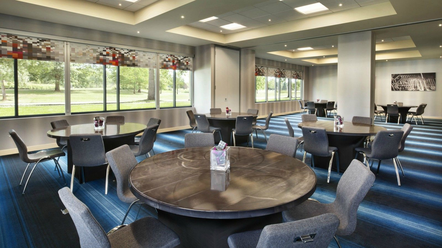 Food & Drinks 5, Aloft by Marriott Hillsboro-Beaverton, Washington