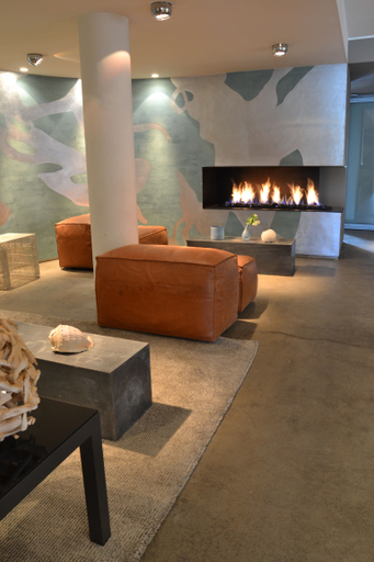 Public Area 3, Fletcher Hotel-Restaurant Elzenduin, Monster