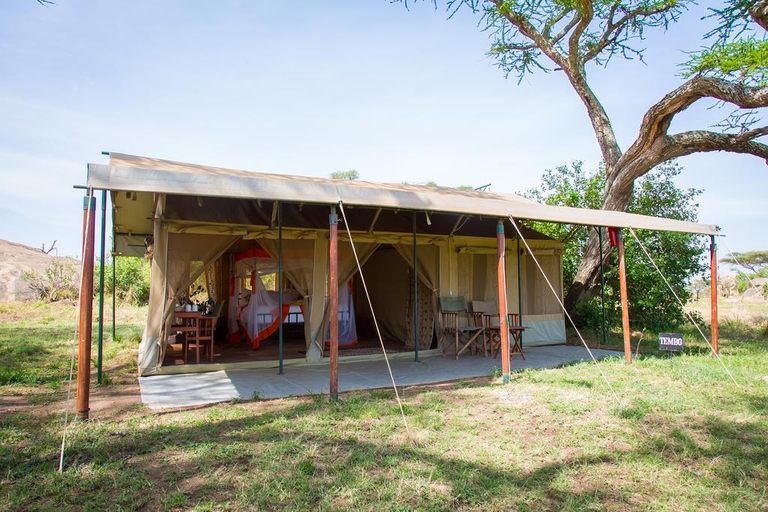 Public Area 2, Kenzan Mara Tented Camp, Serengeti