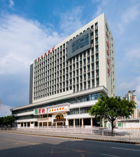 Vienna Hotel Shenzhen East Railway Station Buji Ancient Street, Shenzhen