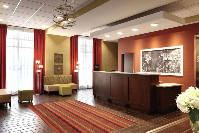 Public Area 2, Hampton Inn St. Albans, Franklin