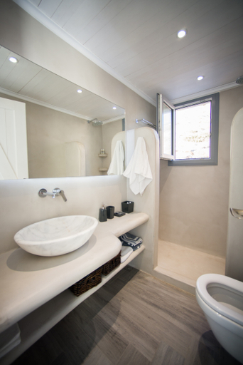 Bathroom 3, Naxos Rock Villas, South Aegean