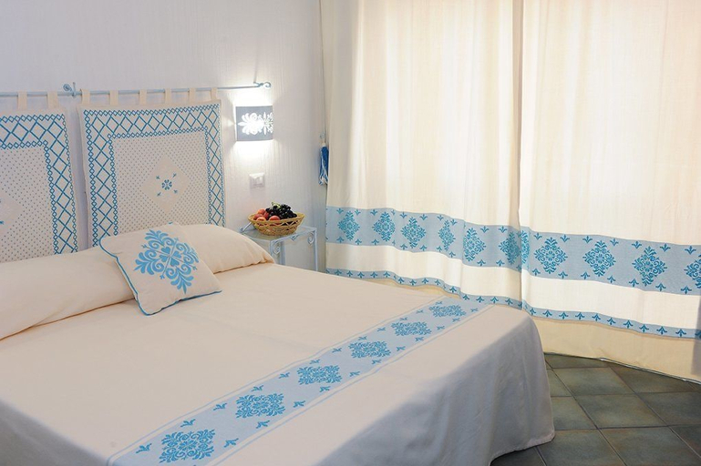 Bedroom 5, Alghero Sunrise, Sassari
