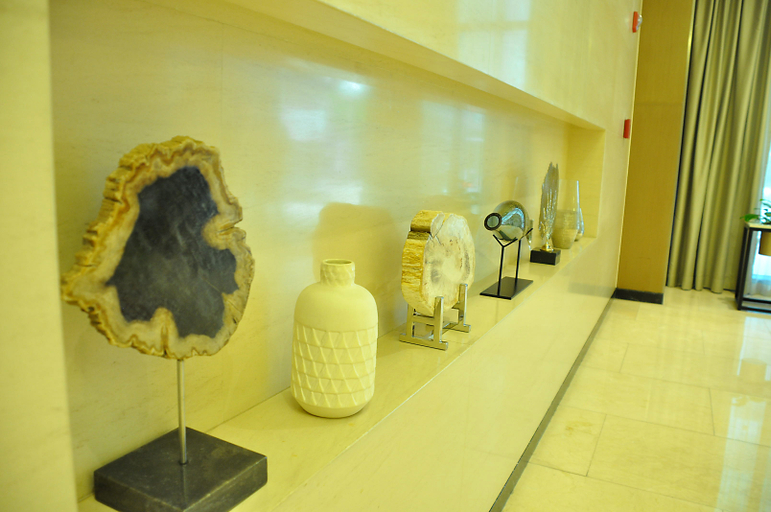 Public Area, C Suites at Two Central Residences, Laguna lake
