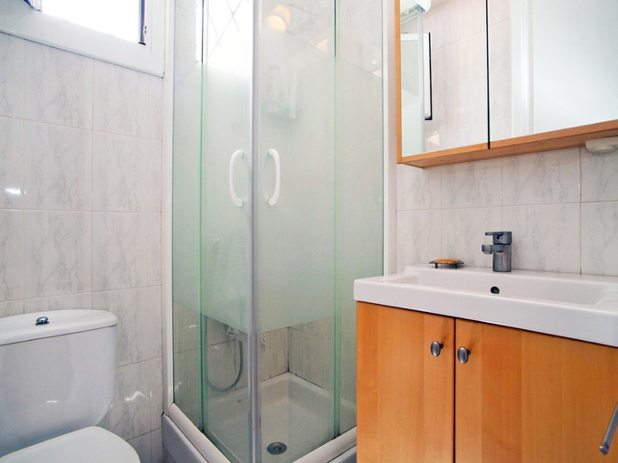 Bathroom, Apartment Sagrada Familia Grassot - Industria by Interhome, Barcelona