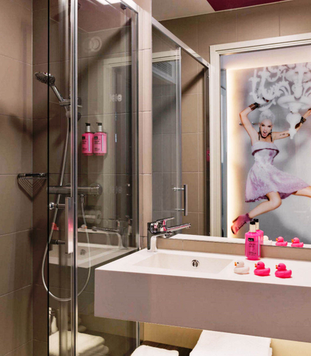 Bathroom 4, Moxy Vienna Airport, Wien Umgebung