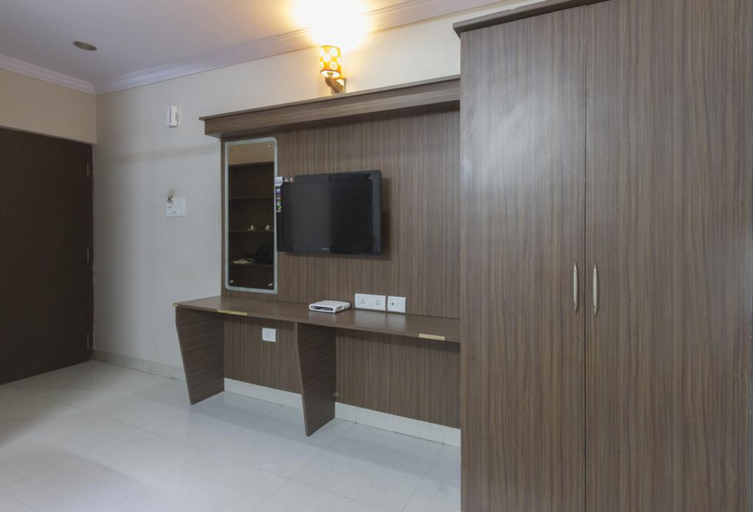 Public Area 2, FabHotel KRS Nest Gachibowli, Hyderabad