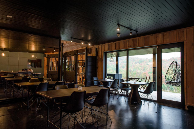 Food & Drinks 5, Balnea Hotel - Anciennement Beatnik Hotel, La Haute-Yamaska