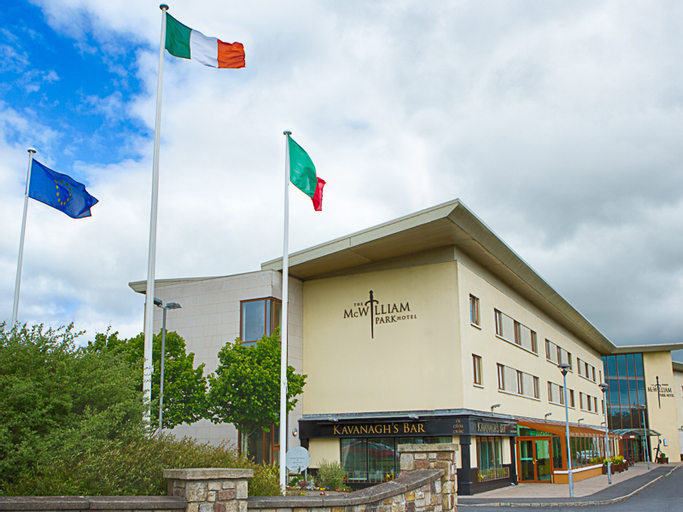 McWilliam Park Hotel, 