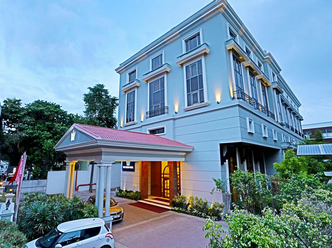 The Rialto Hotel, Bangalore