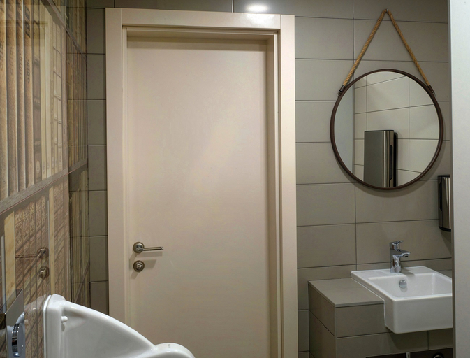 Bathroom 3, Zentrum Hotel