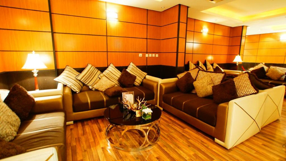 Bedroom 3, Almuhaidb Takhasosi 5, Riyadh