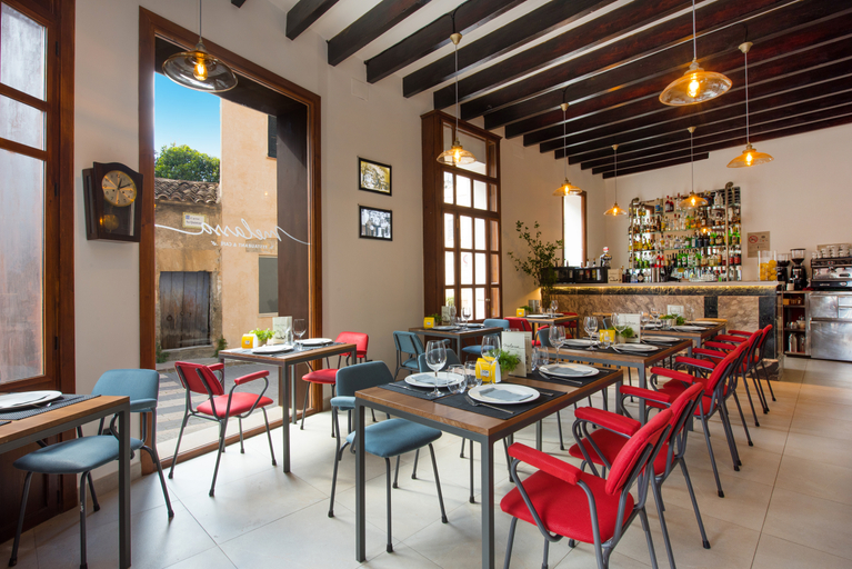 Food & Drinks 3, Central Maria Turismo de Interior, Baleares