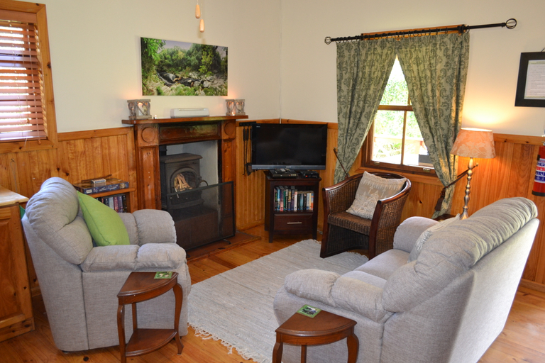 Public Area 3, Forest Edge Nature Lovers' Retreat, Eden
