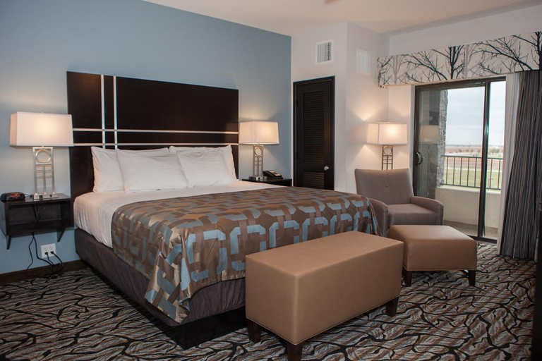 Bedroom 3, La Quinta Inn & Suites Wyndham Lubbock Southwest, Lubbock