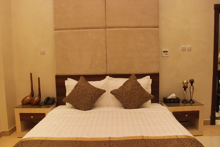 Bedroom 3, Mandarin Hotel Apartments, Riyadh