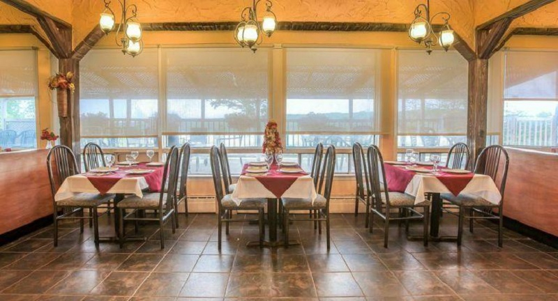 Food & Drinks 4, Hearthstone Inn Port Hawkesbury, Inverness
