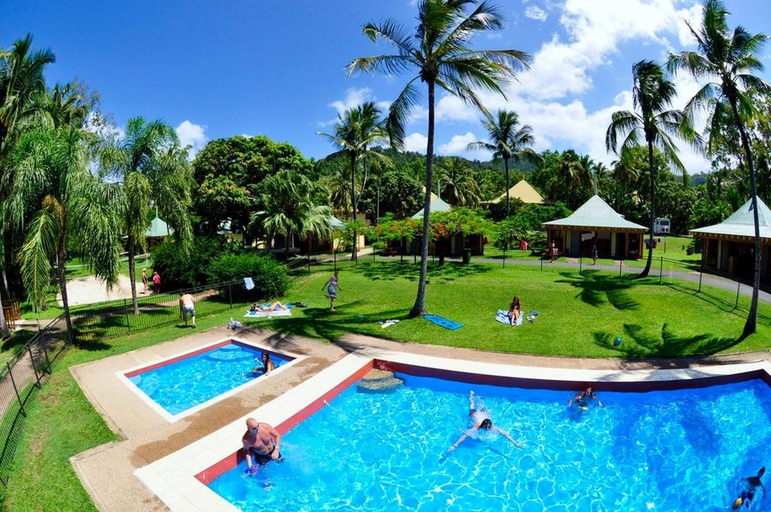 Sport & Beauty 2, Nomads Airlie Beach, Whitsunday