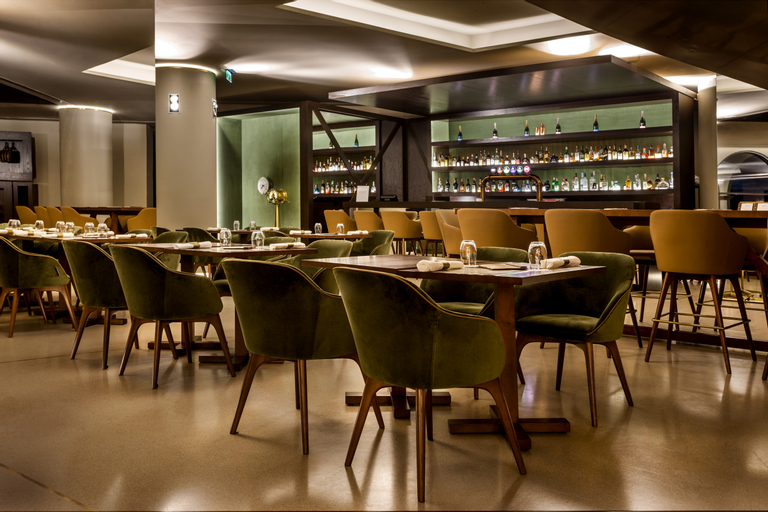 Food & Drinks 15