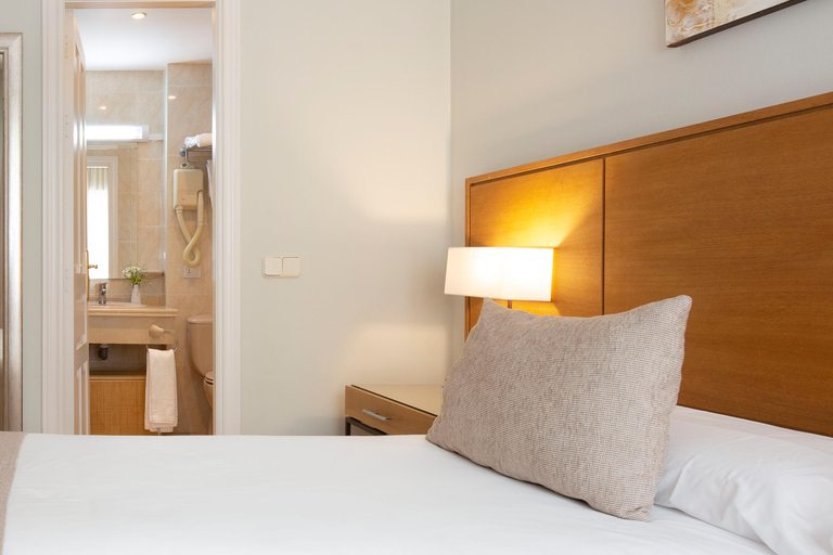 Bedroom, Ona Alanda Club Marbella, Málaga