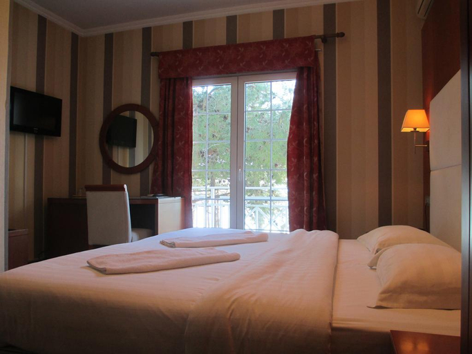 Bedroom 3, Bel Conti, Durrësit