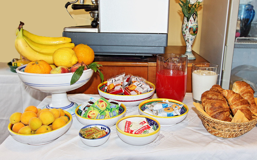 Food & Drinks 5, Inn Piero, Messina
