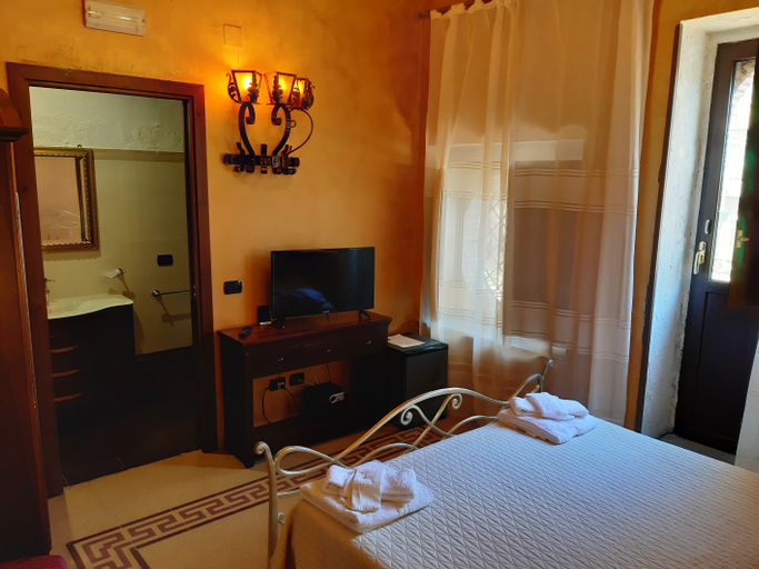 Bedroom 2, Residenza L'Antico Borgo Hotel, Vibo Valentia