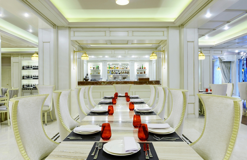 Public Area 3, Ambassadori, Tbilisi