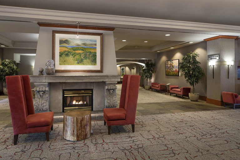 Public Area 5, Penticton Lakeside Resort, Okanagan-Similkameen