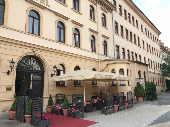 Exterior & Views 2, Hotel Bayerischer Hof Dresden, Dresden