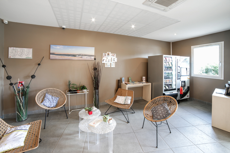 Public Area 2, Appart'City Classic Bordeaux Saint Jean d'Illac, Gironde
