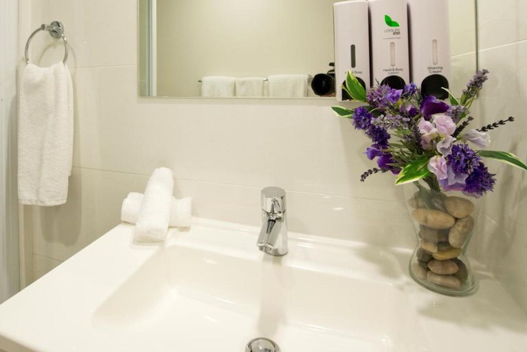 Bathroom, Leisure Inn Penny Royal, Launceston - Pt B