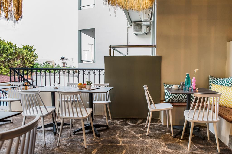 Food & Drinks 3, Natali Apartments, Crete