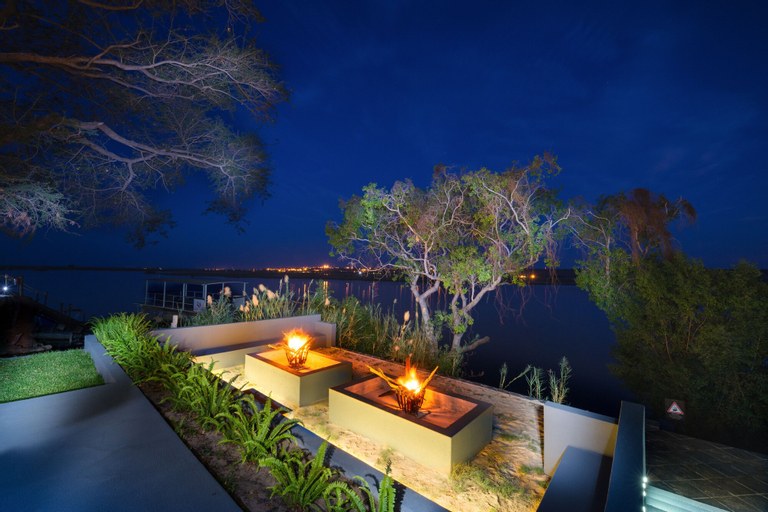 Chobe Water Villas, Kabe