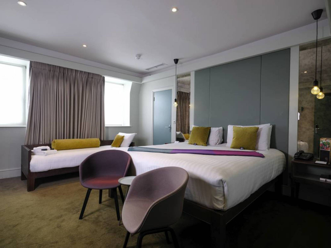 Bedroom 3, Signature Townhouse London Hyde Park, London