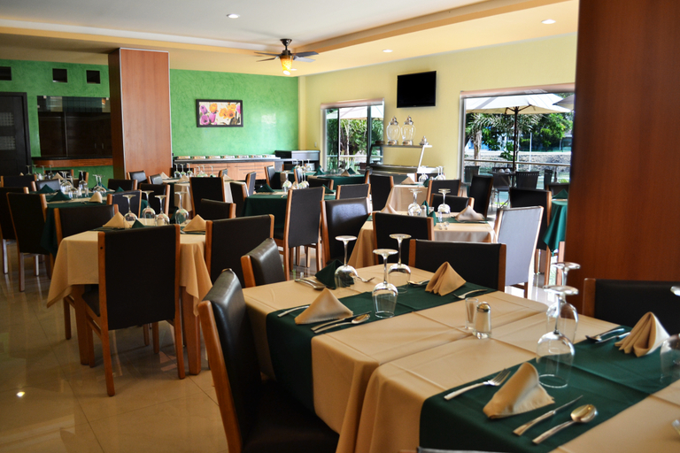 Food & Drinks 5, Hostalia Hotel Expo & Business Class, Guadalajara
