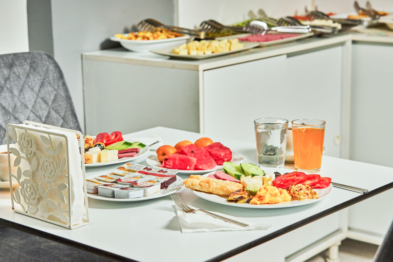 Food & Drinks 5, Unique Suite Hotel, Beyoğlu