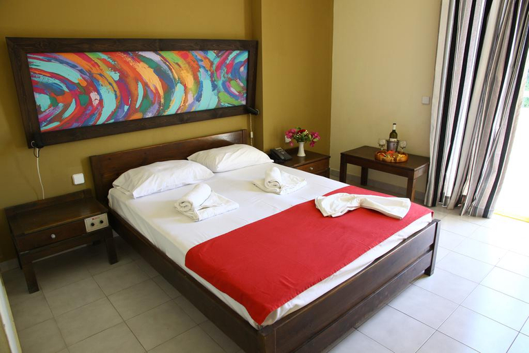Bedroom 3, Porto Plazza Hotel, Crete