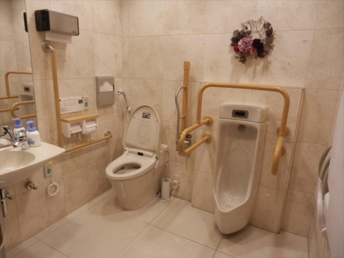 Bathroom 5, Toyoko Inn Ise Matsusaka Ekimae, Matsusaka