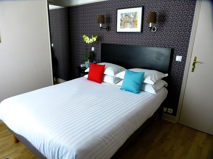 Bedroom 3, Piapia Hotel, Paris