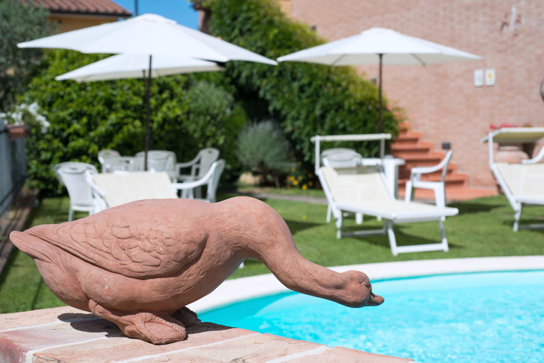 Sport & Beauty 2, Casa Lari, Siena