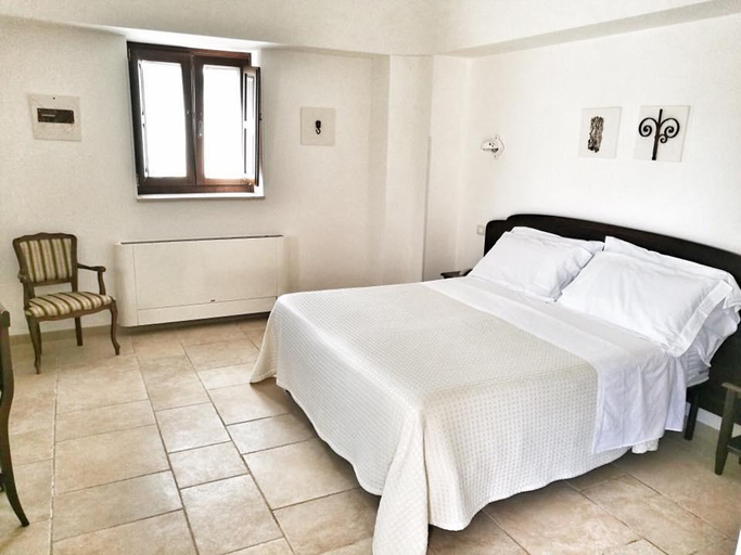 Bedroom 2, Il Palmento, Bari