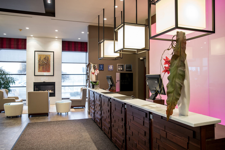 Public Area 2, Hôtel Ruby Foo's, Montréal