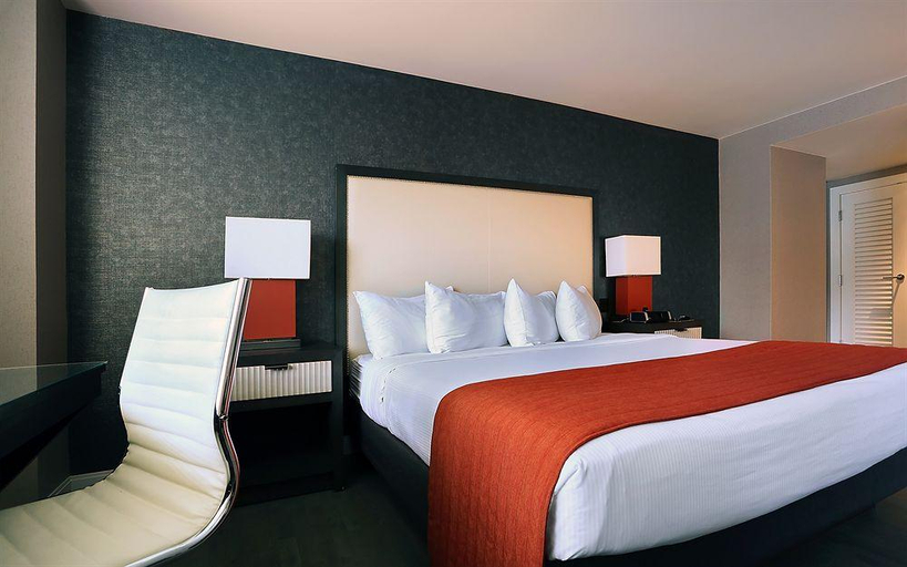 Bedroom, Avenue Suites Georgetown, Washington D.C.