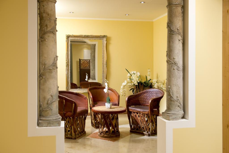 Public Area 4, Hotel Schmelmer Hof, Rosenheim