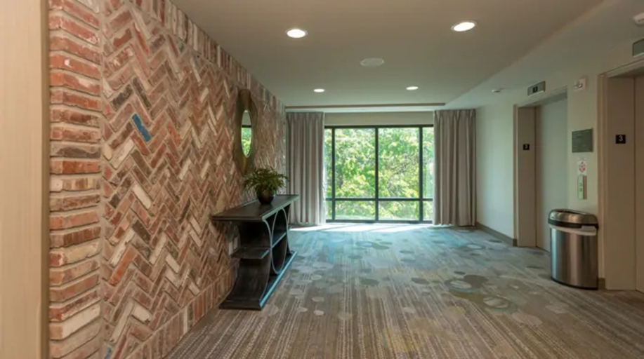 Public Area 2, Hilton Garden Inn Mobile Downtown, Mobile