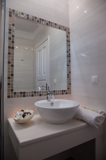 Bathroom 3, Domna Hotel, South Aegean