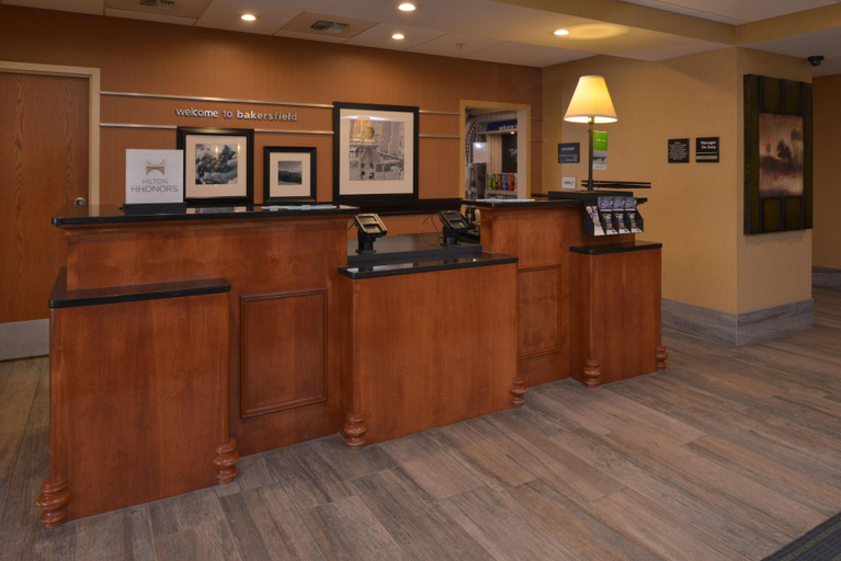 Public Area 3, Hampton Inn & Suites Bakersfield North Airport, Kern