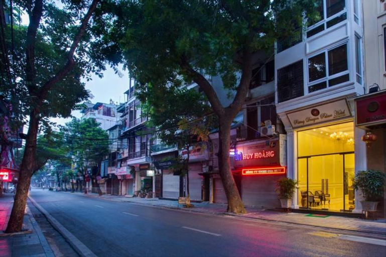 Rising Dragon Villa Hotel, Hoàn Kiếm